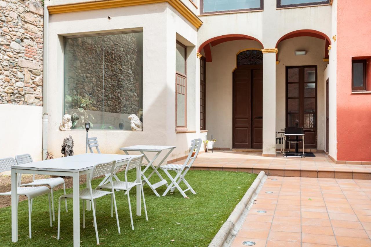 Apartamento ca n'Arago, edificio modernista del arquitecto Rafael Maso Santa Coloma De Farners Exterior foto